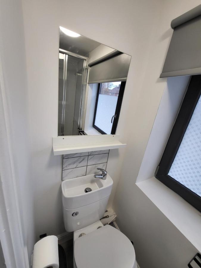 Premier Studios Nottingham - Tring Vale Extérieur photo